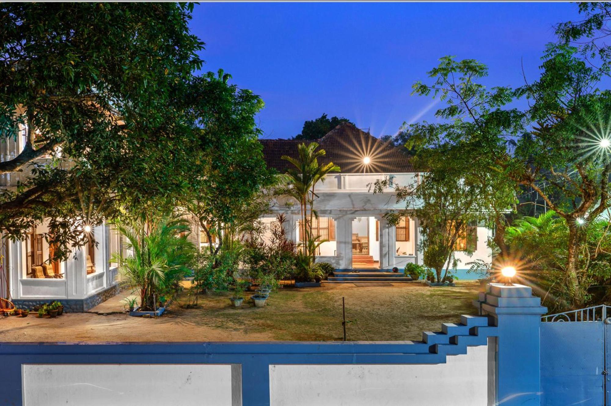Dutch Square Hostel Alappuzha Dış mekan fotoğraf