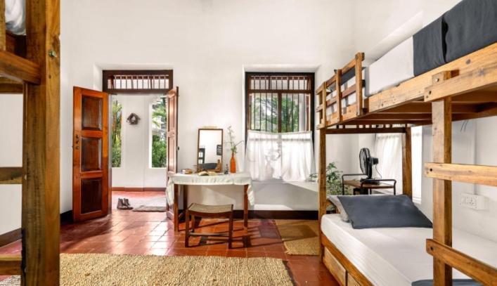 Dutch Square Hostel Alappuzha Dış mekan fotoğraf