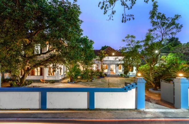 Dutch Square Hostel Alappuzha Dış mekan fotoğraf